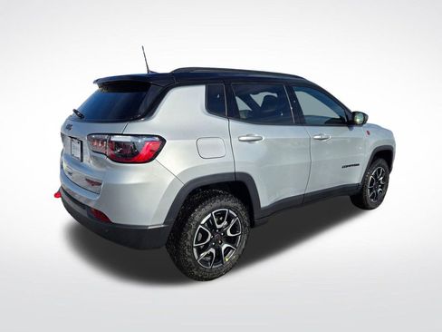 New 2026 Jeep Compass Trailhawk AWD/4WD image 3