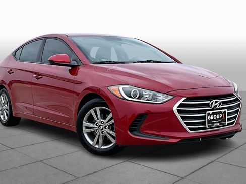 Used 2018 Hyundai Elantra SEL w/ Cargo Package image 3