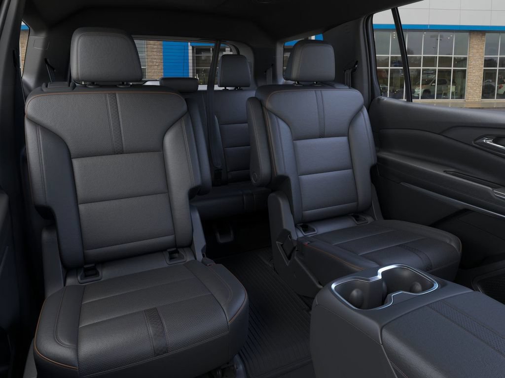 New 2026 Chevrolet Traverse High Country w/ LPO, Floor Liner Package FWD image 17