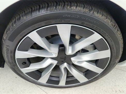 Used 2024 Tesla Model 3 Long Range image 53