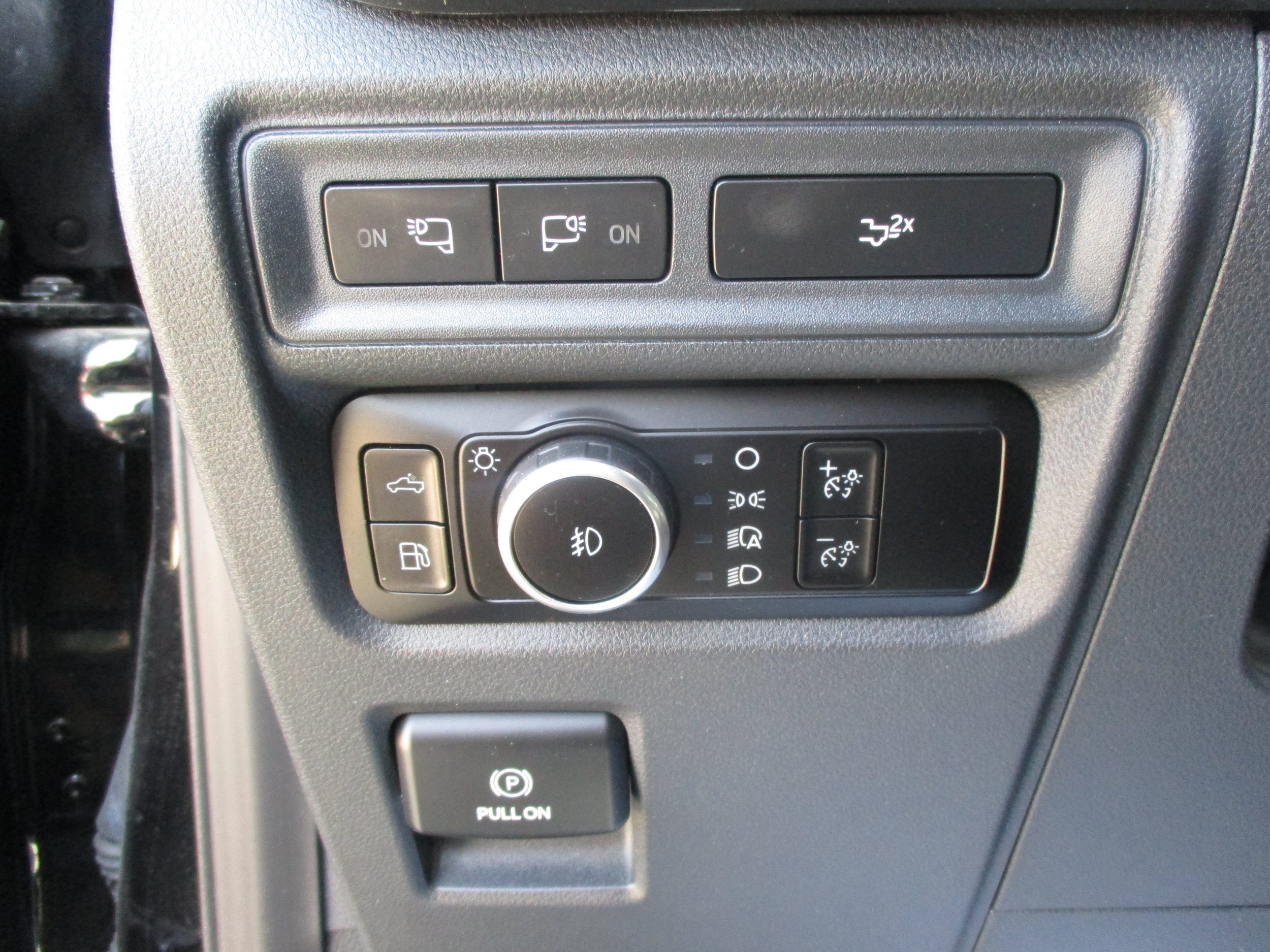 Used 2023 Ford F150 XLT w/ Equipment Group 302A High AWD/4WD image 38