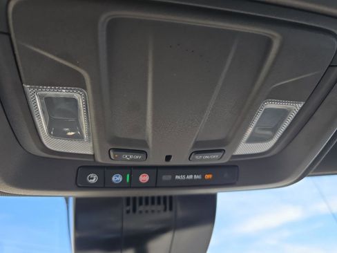 Used 2024 GMC Sierra 1500 SLE w/ LPO, GMC Protection Package image 33