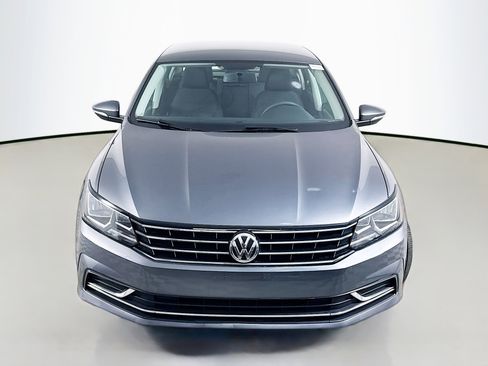Used 2018 Volkswagen Passat 2.0T S w/ Driver Assistance Package image 2