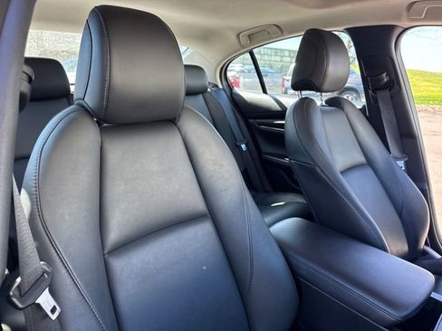 Used 2024 MAZDA MAZDA3 s image 26
