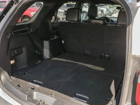 Used 2018 Ford Explorer XLT w/ Equipment Group 202A image 54