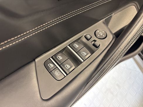 Used 2018 BMW 540i image 22