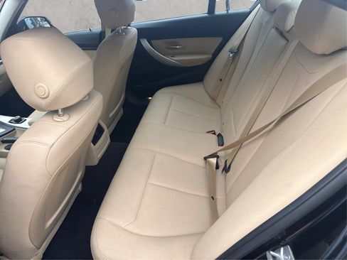 Used 2018 BMW 320i xDrive Sedan AWD/4WD image 12