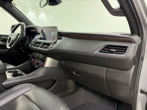 Used 2023 Chevrolet Tahoe Z71 w/ Luxury Package image 26