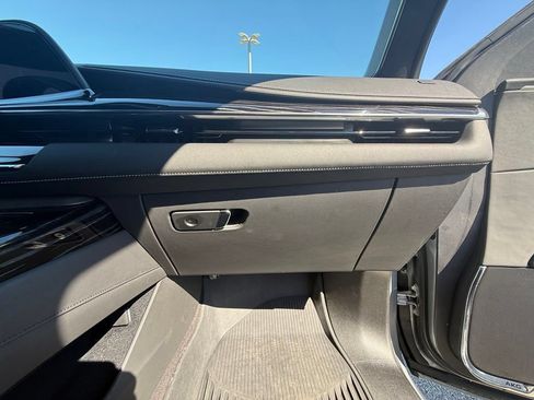 Used 2023 Cadillac Escalade Sport w/ LPO, ONYX Package AWD/4WD image 30