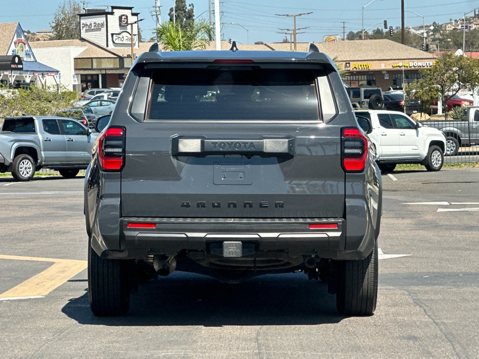 Used 2025 Toyota 4Runner SR5 AWD/4WD image 4