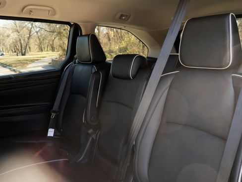 Used 2025 Honda Odyssey Touring image 18