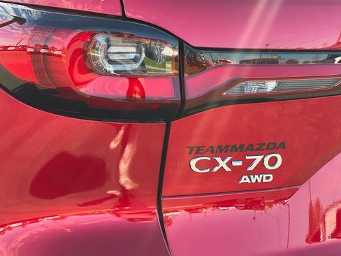 Certified 2025 MAZDA CX-70 Plug-In Hybrid w/ Premium Pkg image 24