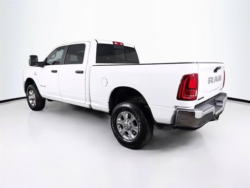 Used 2025 RAM 2500 Big Horn AWD/4WD image 5