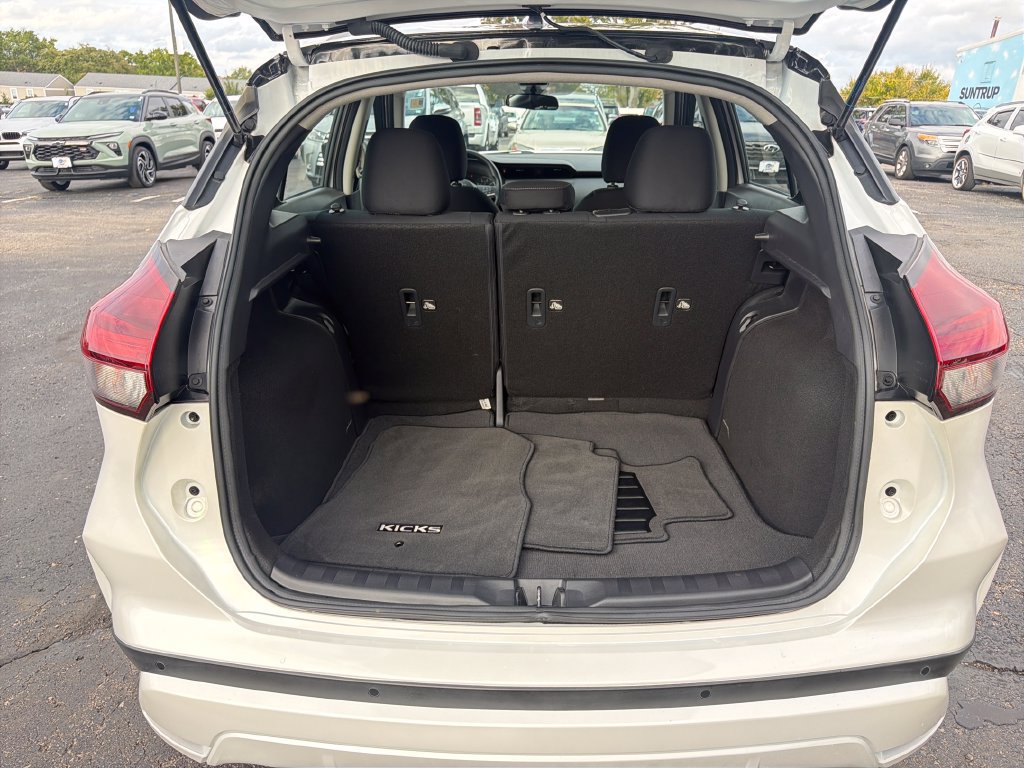 Certified 2024 Nissan Kicks SV FWD image 26