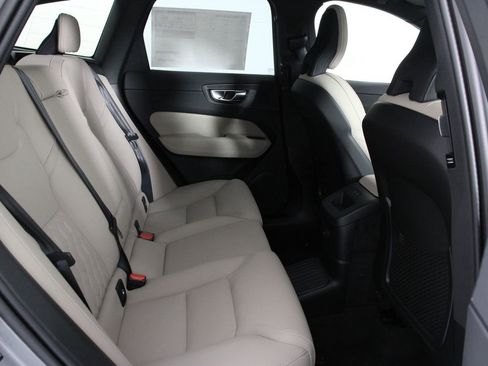 New 2026 Volvo XC60 T8 Plus w/ Protection Package Premier AWD/4WD image 11
