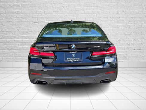 Used 2023 BMW 530i xDrive w/ M Sport Package AWD/4WD image 5