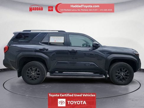 Used 2025 Toyota 4Runner SR5 AWD/4WD image 7