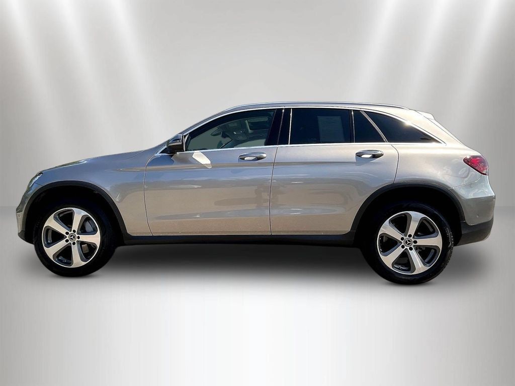 Used 2020 Mercedes-Benz GLC 300 image 8