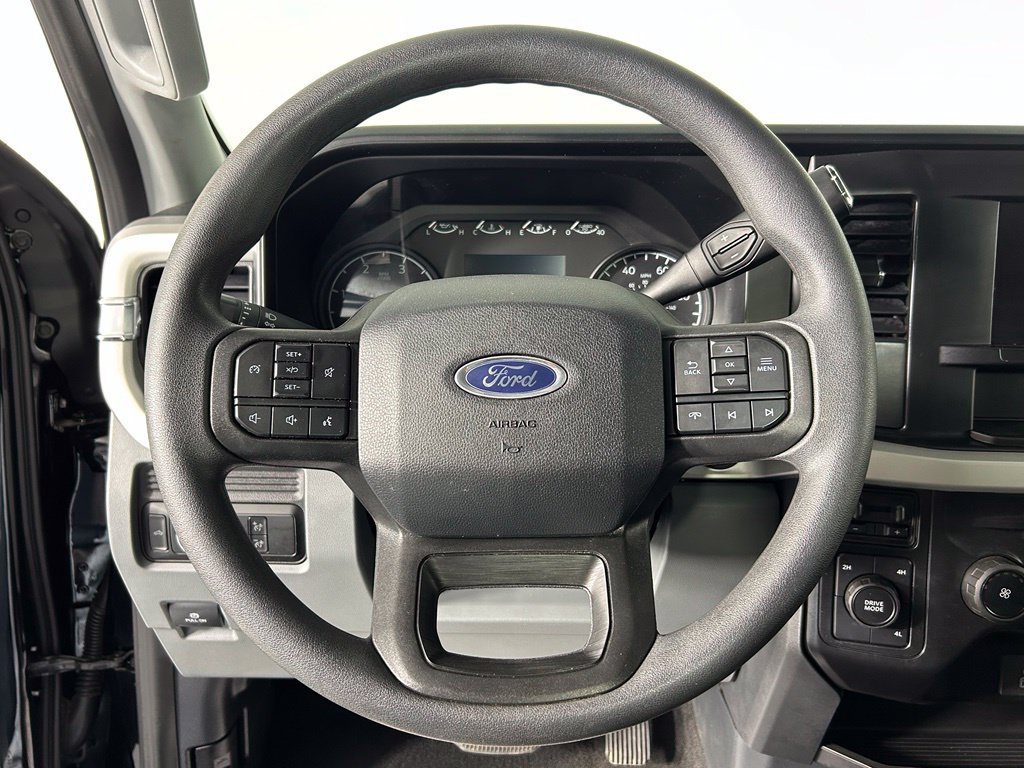 Used 2026 Ford F450 XLT w/ FX4 Off-Road Package AWD/4WD image 22