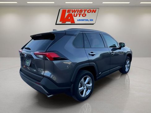 Used 2020 Toyota RAV4 Limited image 8