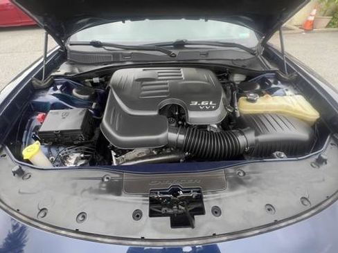 Used 2015 Dodge Charger SXT w/ Driver Confidence Group AWD/4WD image 25
