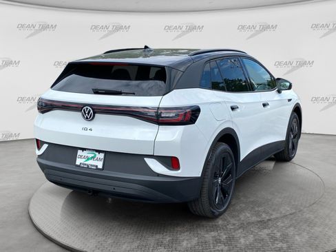 New 2026 Volkswagen ID.4 Pro S Plus AWD/4WD image 8