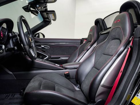 Certified 2025 Porsche 718 Boxster GTS RWD image 5