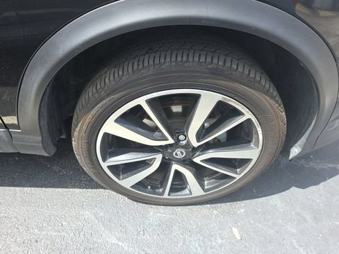 Used 2019 Nissan Rogue Sport SL w/ Premium Package FWD image 13