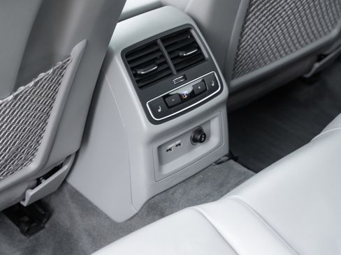 Used 2020 Audi A4 2.0T Premium Plus w/ Premium Plus Package image 27