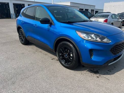 Used 2020 Ford Escape SE Sport AWD/4WD image 7