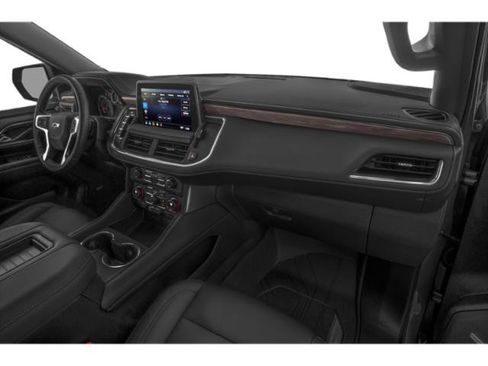 Used 2022 Chevrolet Tahoe Z71 w/ Luxury Package AWD/4WD image 18
