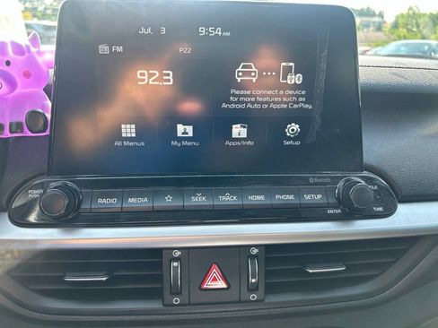 Used 2019 Kia Forte LXS FWD image 7