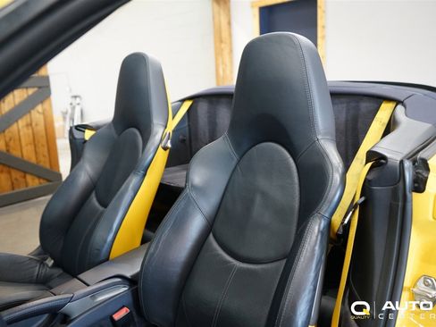 Used 2006 Porsche 911 Carrera 4S image 21