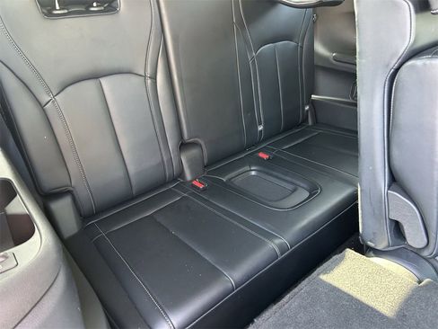 Certified 2023 INFINITI QX60 Luxe w/ Vision Package image 12