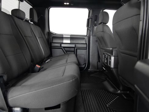 Used 2015 Ford F150 XLT w/ Equipment Group 302A Luxury image 22