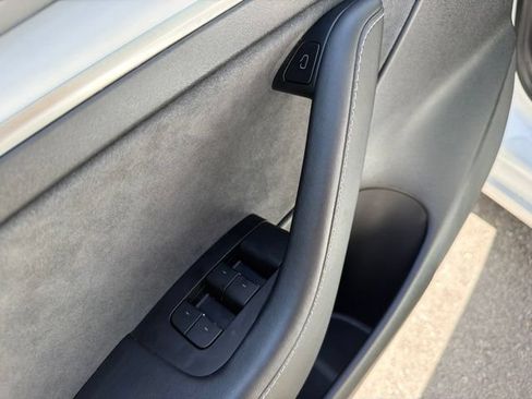 Used 2021 Tesla Model 3 Standard Range Plus RWD image 21