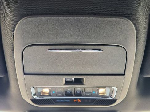 Used 2023 Ford F150 Lariat AWD/4WD image 35