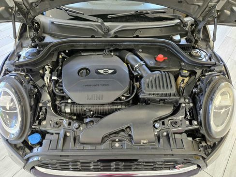 Used 2019 MINI Cooper S w/ Premium Package image 19