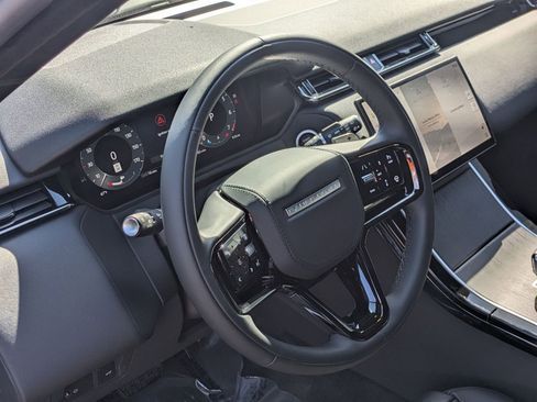 New 2026 Land Rover Range Rover Velar S AWD/4WD image 16