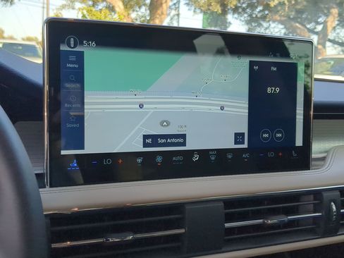 New 2026 Lincoln Corsair Premiere image 17