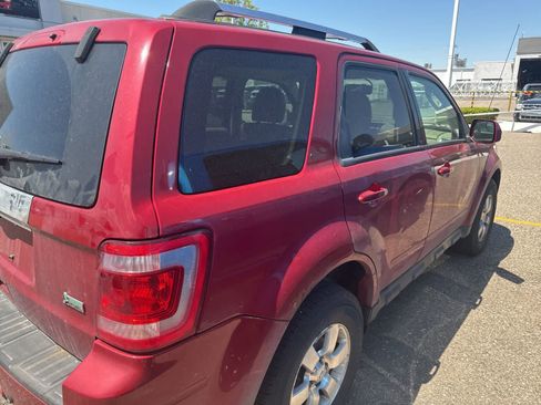Used 2011 Ford Escape Limited w/ 302A Rapid Spec Order Code AWD/4WD image 11