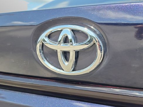 Used 2022 Toyota Corolla LE FWD image 28