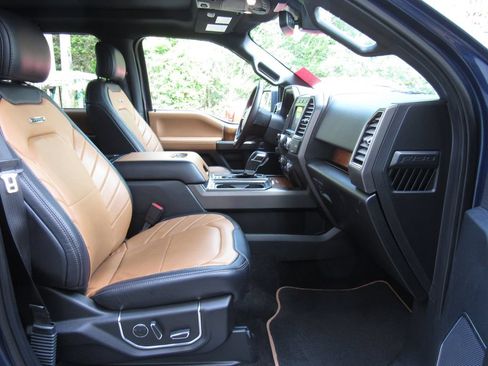 Used 2017 Ford F150 Limited AWD/4WD image 23