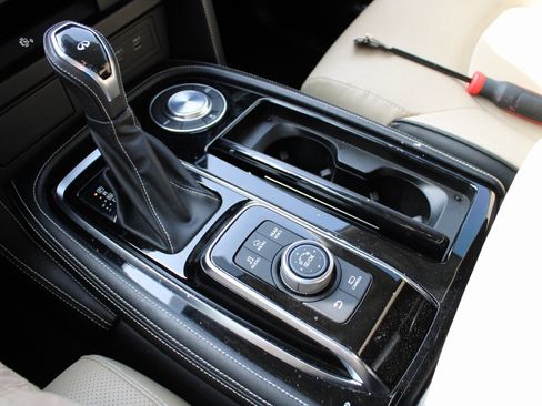 Used 2022 INFINITI QX80 Premium Select w/ Cargo Package image 28