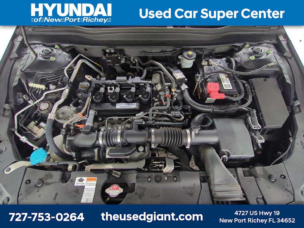 Used 2018 Honda Accord Sport image 12
