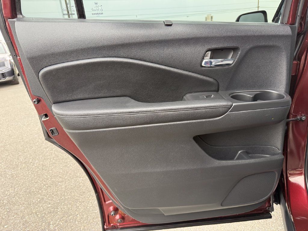 Used 2020 Honda Passport EX-L image 21