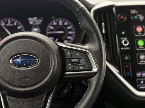 Used 2023 Subaru Ascent Limited w/ Technology Package AWD/4WD image 4
