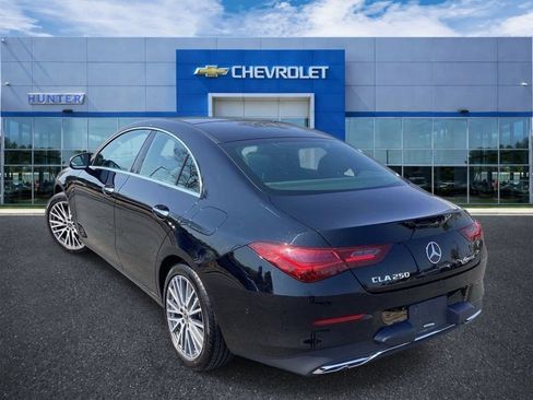 Used 2025 Mercedes-Benz CLA 250 4MATIC image 2