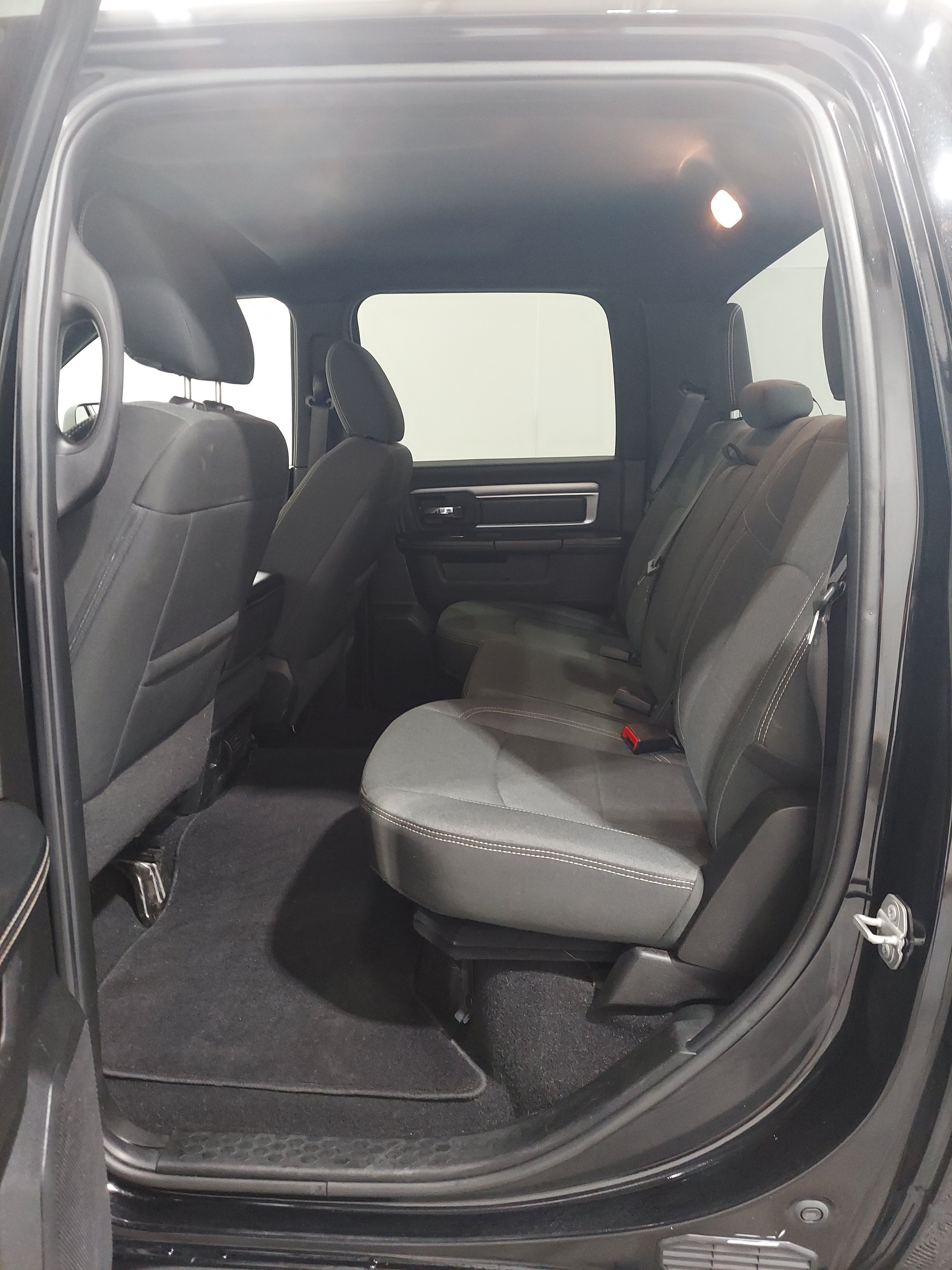 Used 2021 RAM 1500 Warlock AWD/4WD image 12
