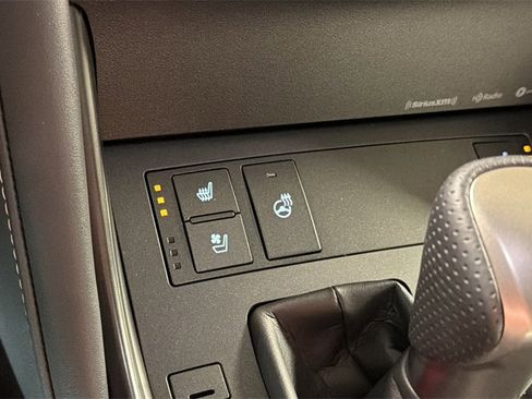 Certified 2025 Lexus IS 350 F Sport image 29